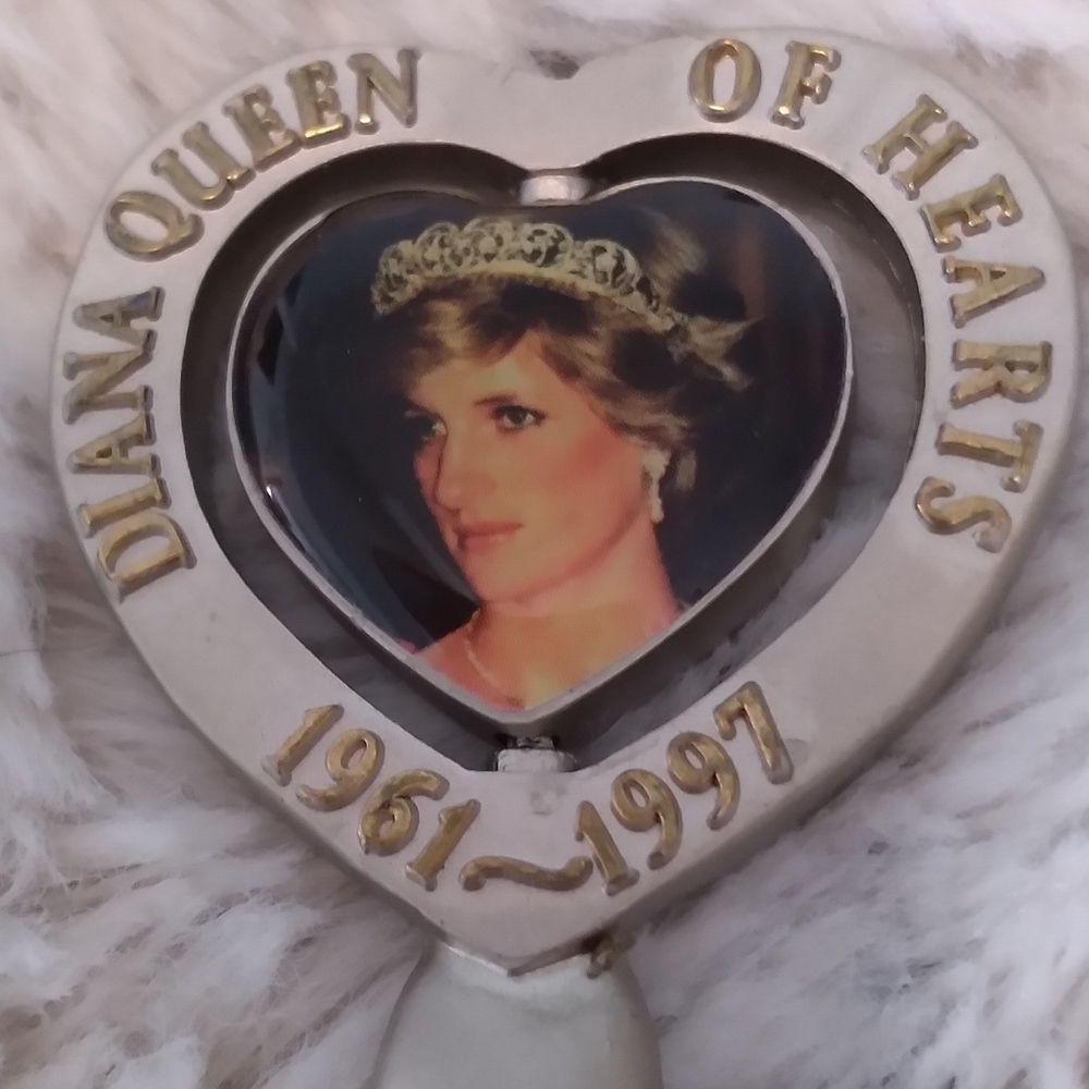 Princess Diana commemorative silver bell
